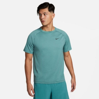 Nike férfi tréning póló